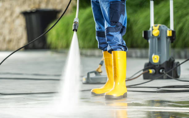 Best Deck Pressure Washing  in Hokendauqua, PA